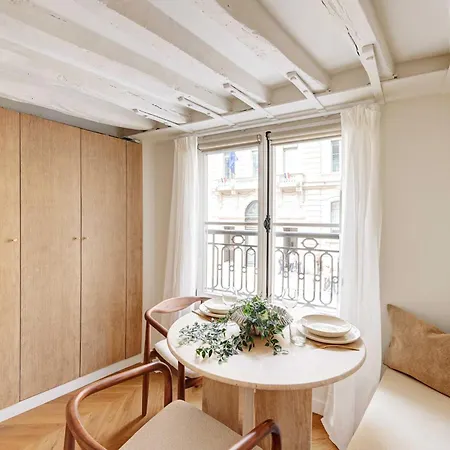 Magnificent - 2p- Musee Du Louvre Vakantiehuis *